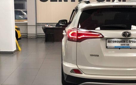 Toyota RAV4, 2016 год, 1 990 000 рублей, 25 фотография