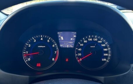 Hyundai Solaris II рестайлинг, 2011 год, 599 999 рублей, 10 фотография