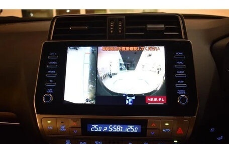 Toyota Land Cruiser Prado 150 рестайлинг 2, 2022 год, 5 000 000 рублей, 11 фотография