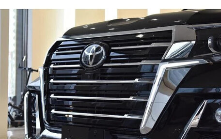 Toyota Land Cruiser Prado 150 рестайлинг 2, 2022 год, 5 000 000 рублей, 27 фотография