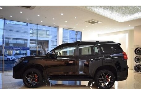 Toyota Land Cruiser Prado 150 рестайлинг 2, 2022 год, 5 000 000 рублей, 33 фотография