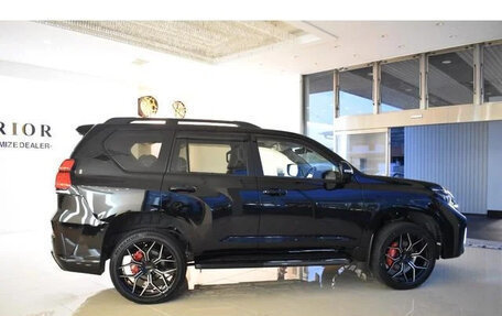 Toyota Land Cruiser Prado 150 рестайлинг 2, 2022 год, 5 000 000 рублей, 32 фотография