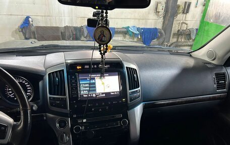 Toyota Land Cruiser 200, 2012 год, 3 450 000 рублей, 10 фотография