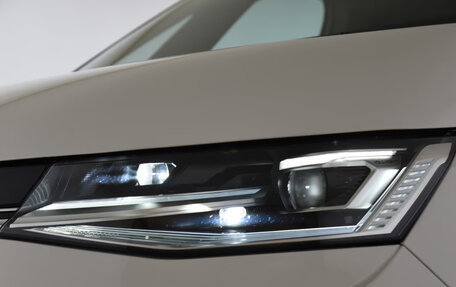 Volkswagen Multivan, 2024 год, 7 900 000 рублей, 5 фотография