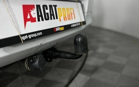 Renault Logan II, 2019 год, 975 000 рублей, 27 фотография