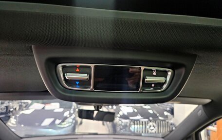 Mercedes-Benz V-Класс, 2025 год, 13 650 000 рублей, 26 фотография