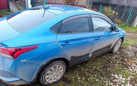 Hyundai Solaris II рестайлинг, 2021 год, 1 740 000 рублей, 3 фотография