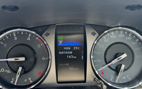 Toyota Hilux VIII, 2022 год, 3 599 000 рублей, 26 фотография