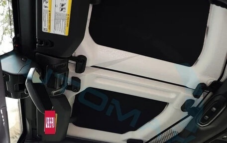 Jeep Wrangler, 2025 год, 7 350 000 рублей, 13 фотография