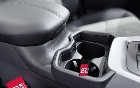 Toyota RAV4, 2025 год, 4 500 000 рублей, 14 фотография