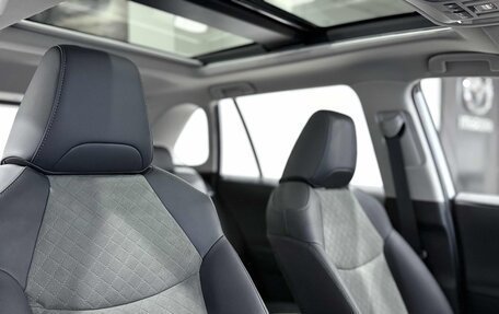 Toyota RAV4, 2025 год, 4 500 000 рублей, 14 фотография