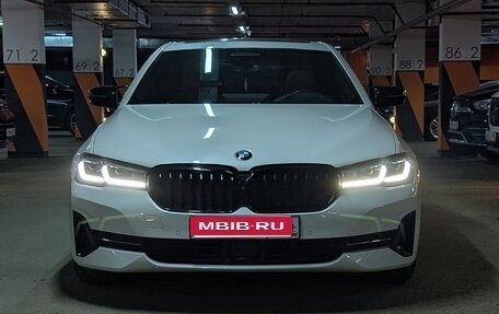 BMW 5 серия, 2021 год, 6 300 000 рублей, 1 фотография