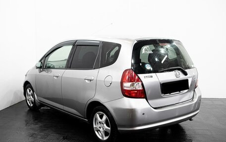 Honda Fit III, 2003 год, 380 000 рублей, 6 фотография