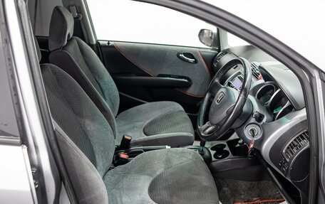 Honda Fit III, 2003 год, 380 000 рублей, 9 фотография