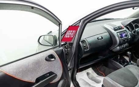 Honda Fit III, 2003 год, 380 000 рублей, 14 фотография