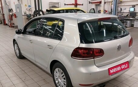 Volkswagen Golf VI, 2012 год, 800 000 рублей, 10 фотография