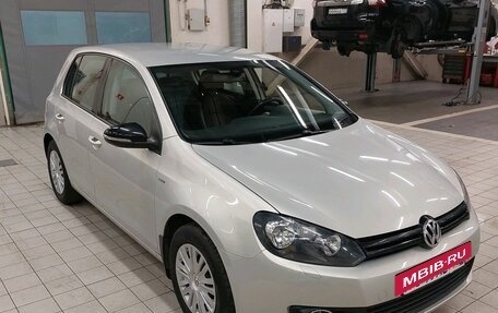 Volkswagen Golf VI, 2012 год, 800 000 рублей, 18 фотография