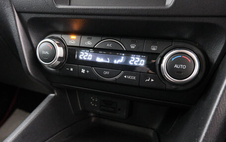 Mazda Axela, 2015 год, 1 229 000 рублей, 18 фотография