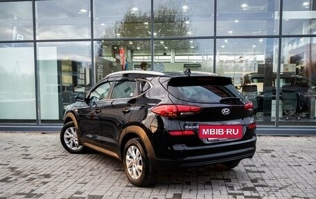 Hyundai Tucson III, 2019 год, 2 300 000 рублей, 6 фотография