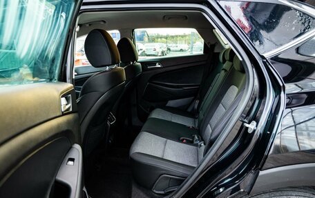 Hyundai Tucson III, 2019 год, 2 300 000 рублей, 13 фотография