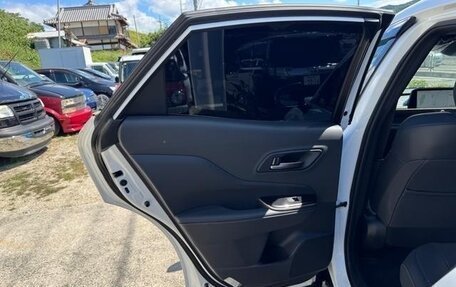 Toyota Crown, 2024 год, 5 000 000 рублей, 16 фотография