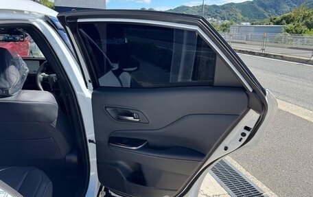 Toyota Crown, 2024 год, 5 000 000 рублей, 14 фотография