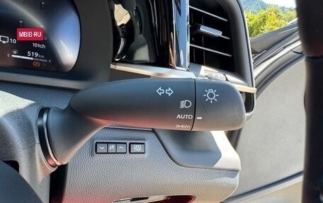 Toyota Crown, 2024 год, 5 000 000 рублей, 35 фотография