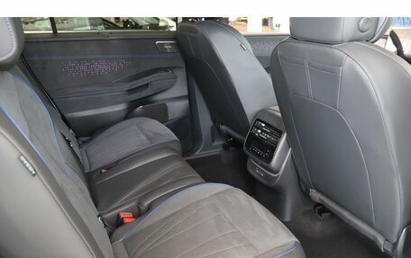 Volkswagen Teramont, 2025 год, 6 900 000 рублей, 14 фотография