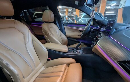 BMW 5 серия, 2021 год, 6 300 000 рублей, 21 фотография