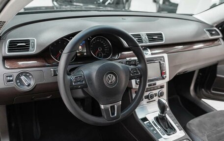 Volkswagen Passat B7, 2013 год, 999 000 рублей, 10 фотография