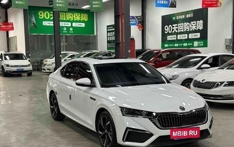 Skoda Octavia IV, 2023 год, 2 446 322 рублей, 2 фотография