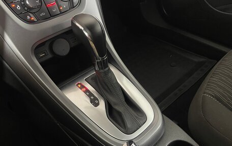 Opel Astra J, 2013 год, 883 000 рублей, 19 фотография