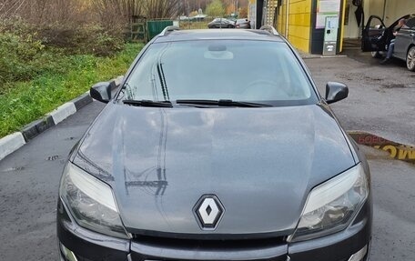 Renault Laguna III рестайлинг, 2010 год, 750 000 рублей, 1 фотография