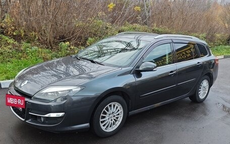 Renault Laguna III рестайлинг, 2010 год, 750 000 рублей, 2 фотография