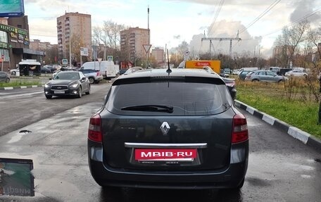 Renault Laguna III рестайлинг, 2010 год, 750 000 рублей, 4 фотография