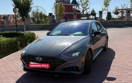 Hyundai Sonata VIII, 2020 год, 2 100 000 рублей, 2 фотография