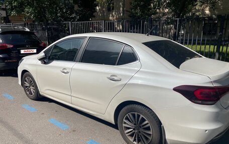 Citroen C4 II рестайлинг, 2022 год, 1 700 000 рублей, 2 фотография