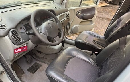 Renault Scenic III, 2003 год, 230 000 рублей, 27 фотография