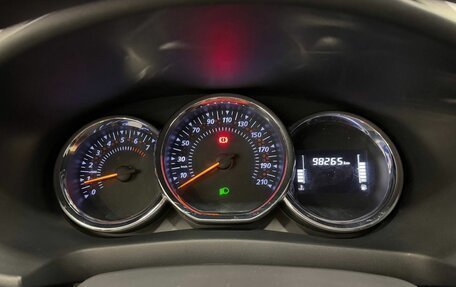 Renault Logan II, 2021 год, 1 047 000 рублей, 15 фотография