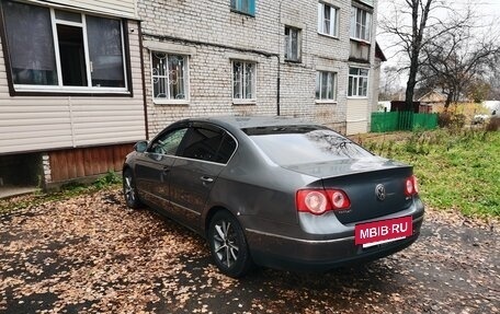Volkswagen Passat B6, 2007 год, 750 000 рублей, 12 фотография