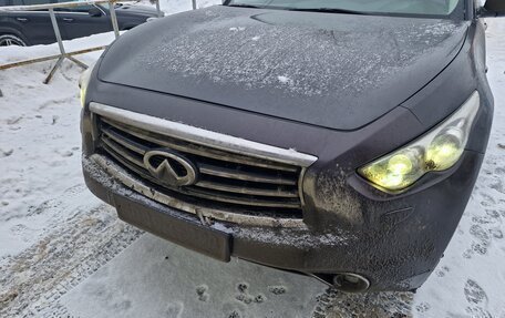 Infiniti QX70, 2014 год, 2 700 000 рублей, 1 фотография