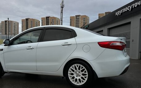KIA Rio III рестайлинг, 2014 год, 880 000 рублей, 6 фотография