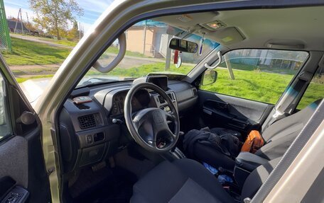 Mitsubishi Pajero Pinin, 2001 год, 750 000 рублей, 10 фотография