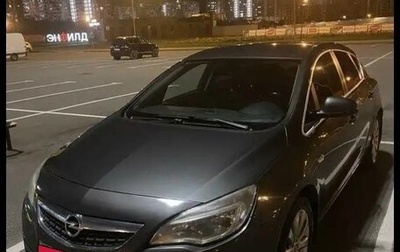 Opel Astra J, 2010 год, 680 000 рублей, 1 фотография