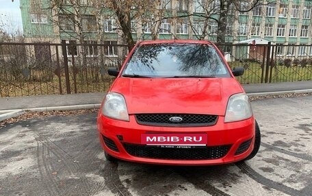 Ford Fiesta, 2007 год, 230 000 рублей, 2 фотография