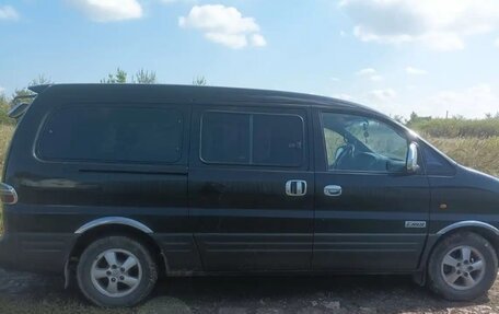 Hyundai Starex I рестайлинг, 2006 год, 1 000 000 рублей, 5 фотография