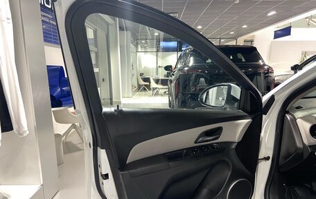 Chevrolet Cruze II, 2011 год, 785 000 рублей, 14 фотография