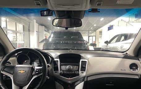 Chevrolet Cruze II, 2011 год, 785 000 рублей, 24 фотография