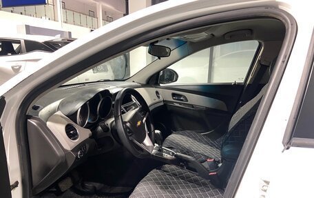 Chevrolet Cruze II, 2011 год, 785 000 рублей, 16 фотография