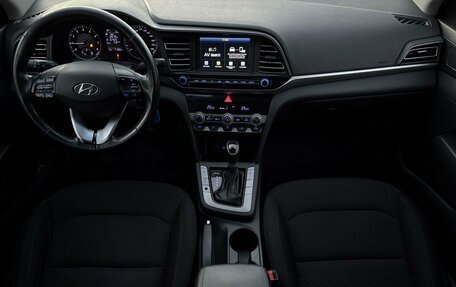 Hyundai Elantra VI рестайлинг, 2019 год, 1 570 000 рублей, 7 фотография